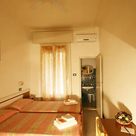 Hotel Alberta
